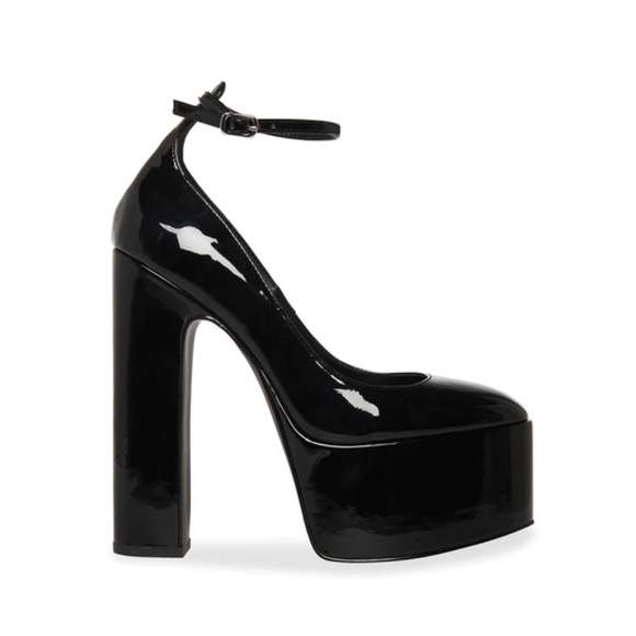 Steve Madden Shoes - Steve Madden Skyrise Platform Pump